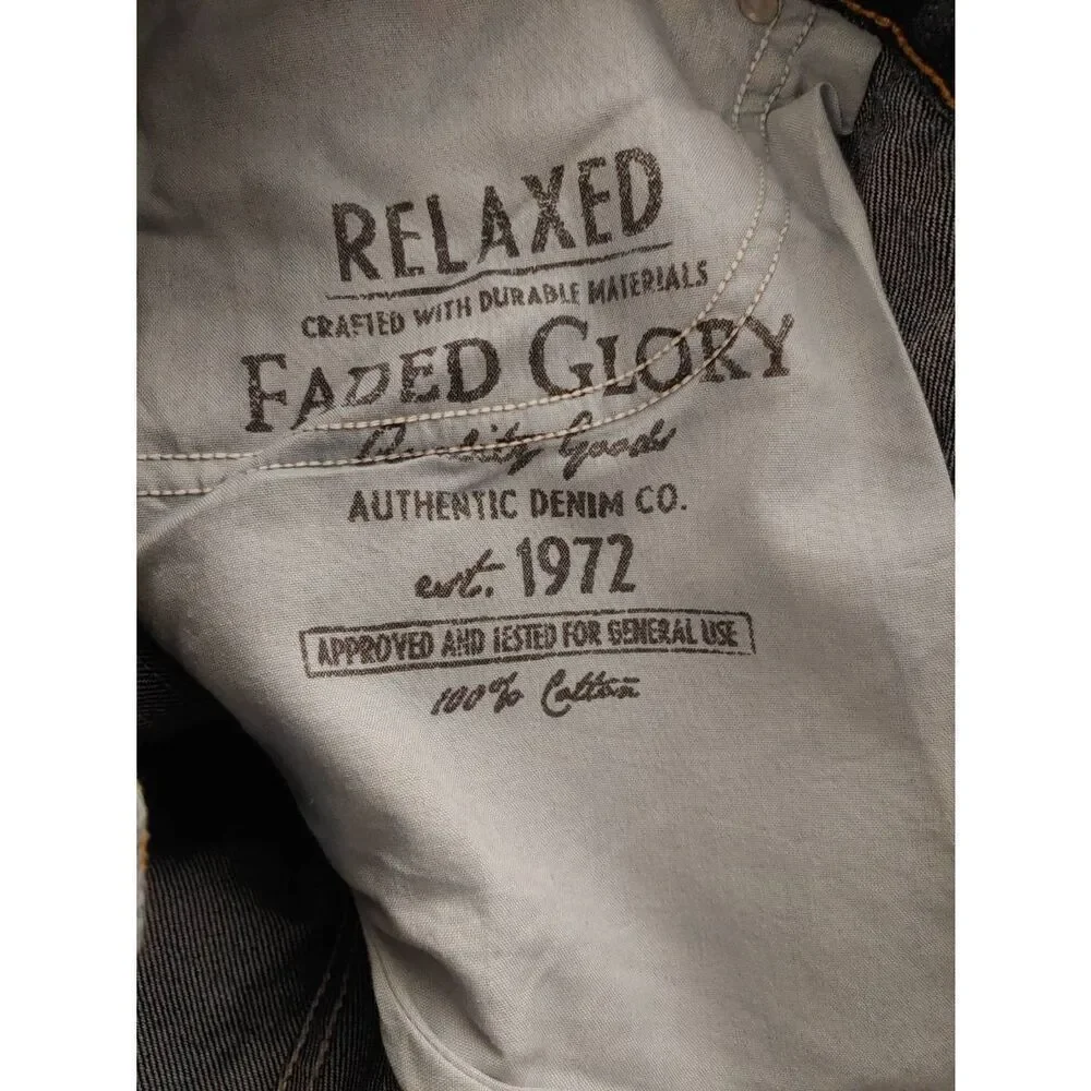 Faded Glory Vintage Men's Size 42x23 (Tag 42x30) Distressed Denim Blue Jeans.